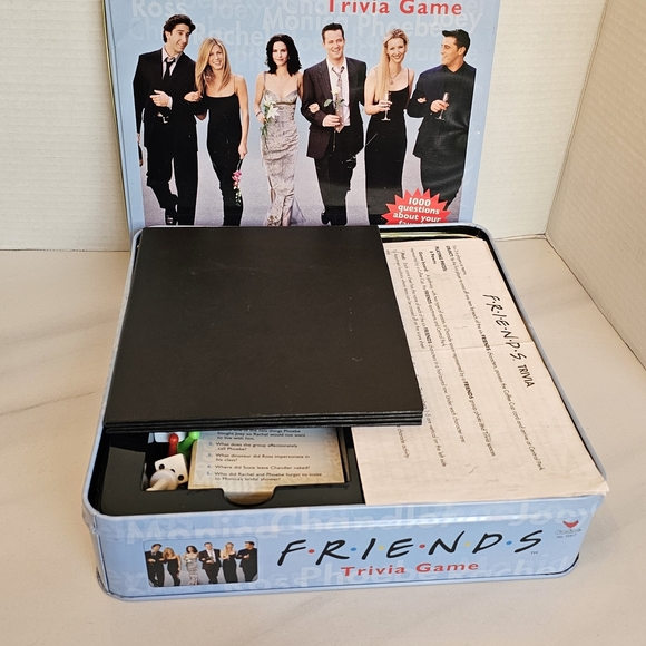 FRIENDS Trivia Game - Picture 12 of 12